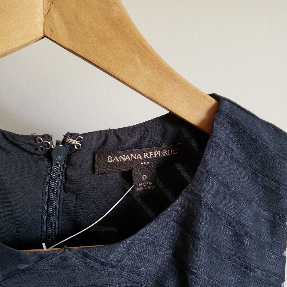 Banana Republic Sheer Navy Flare Dress - Picture 4 of 5